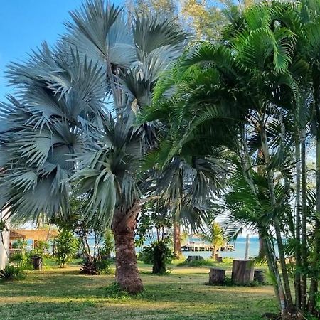 Tk Beach Resort マーク島 エクステリア 写真